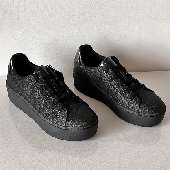 Skechers Shoes - Skechers Fairy Dusted Plateau Glitter Platform Lace-Up Sneaker